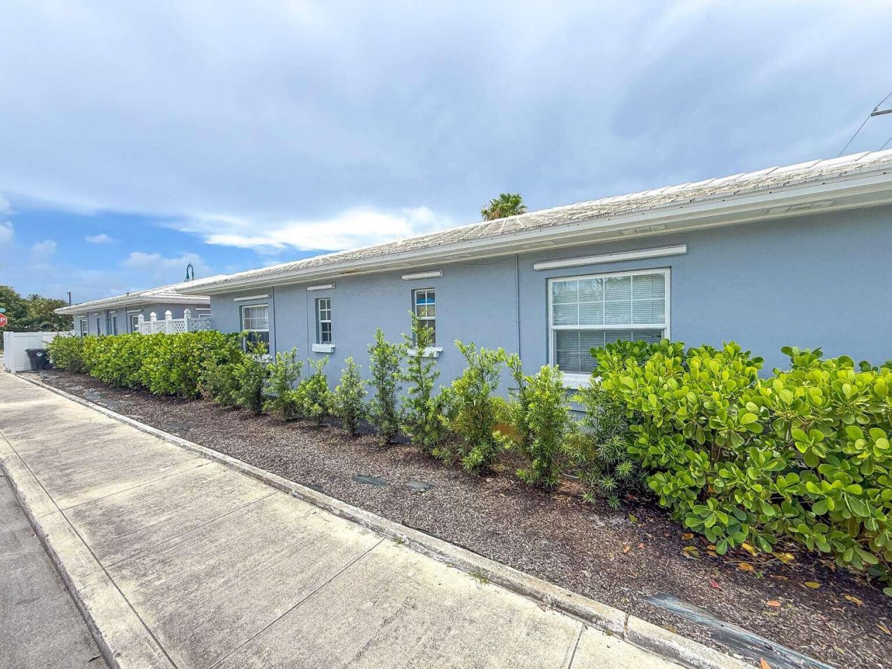 1001 S Federal Highway, Lake Worth Beach, FL 00000 Photo