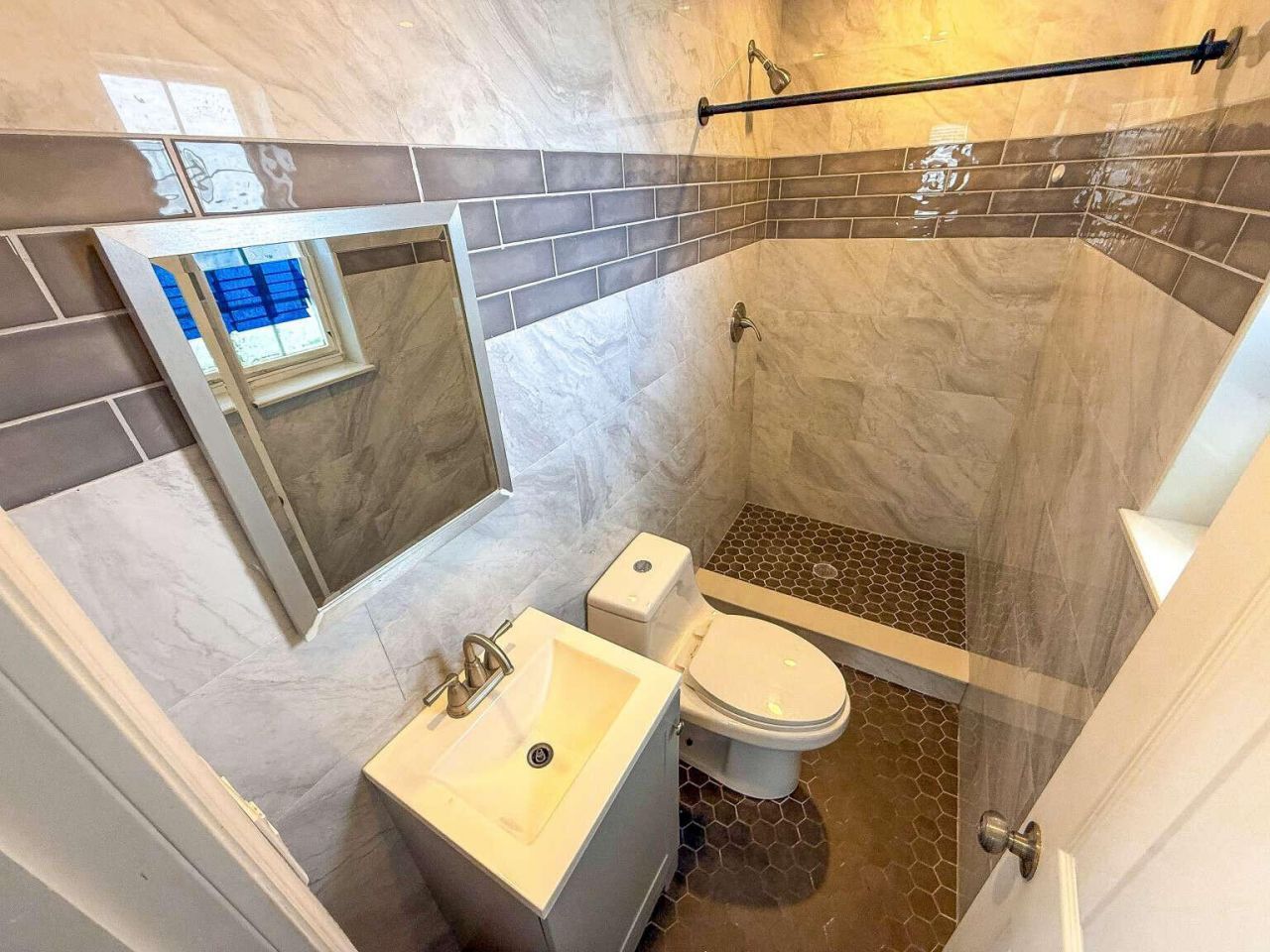 1001 S Federal Highway, Lake Worth Beach, FL 00000 Photo