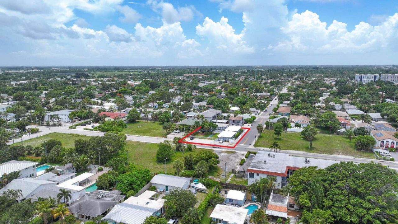 1001 S Federal Highway, Lake Worth Beach, FL 00000 Photo