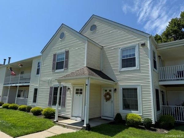 159 Fairview Circle, Unit 291U, Middle Island, NY 11953
