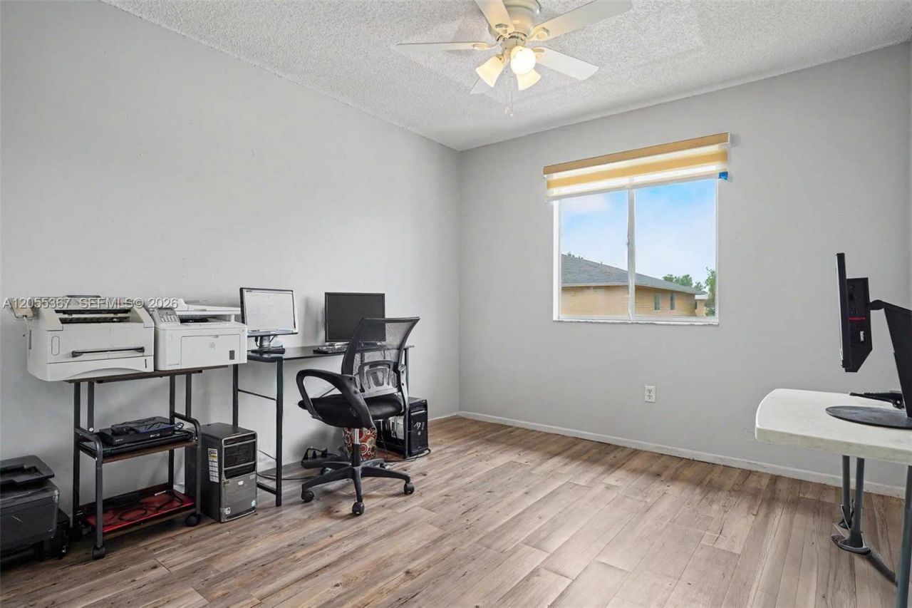 145 NE 12th Ave, Unit 145, Homestead, FL 33030 Photo