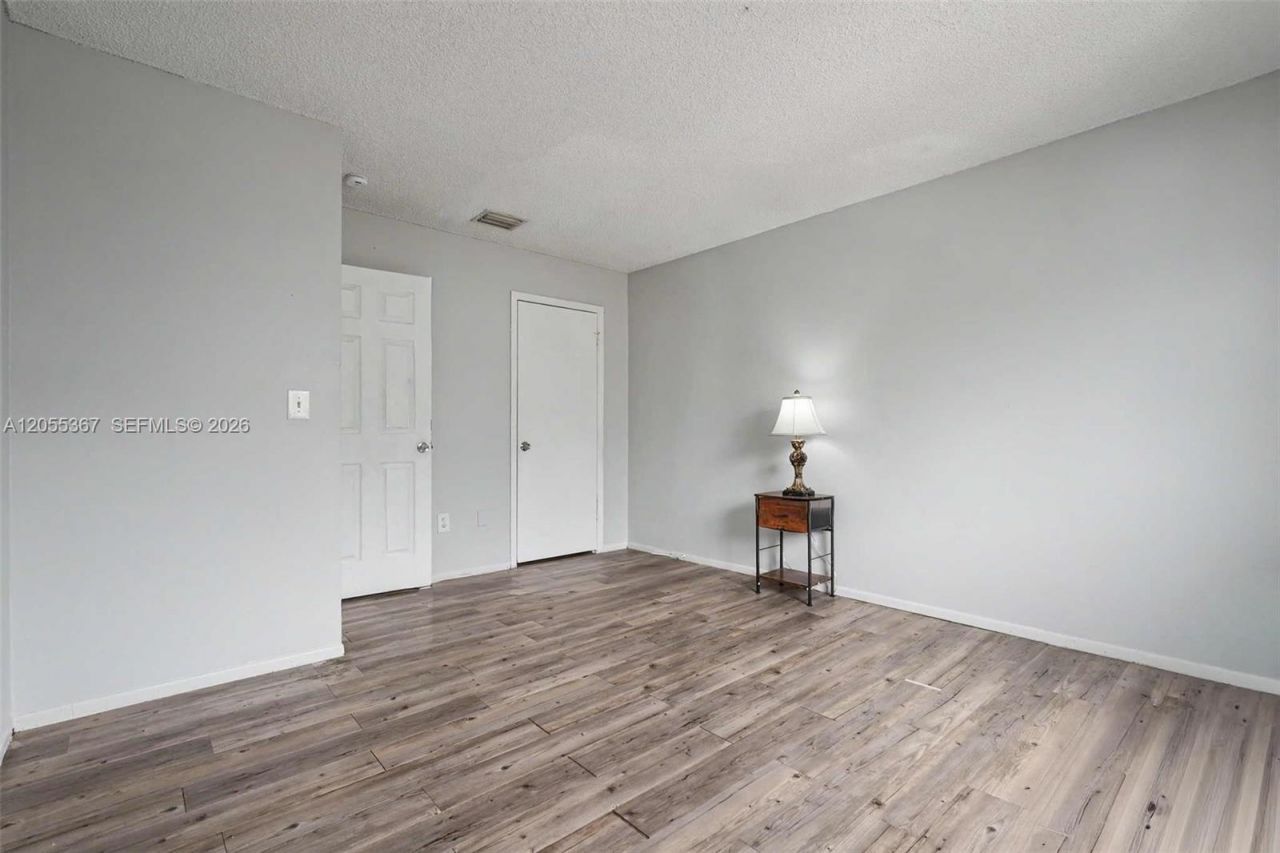 145 NE 12th Ave, Unit 145, Homestead, FL 33030 Photo