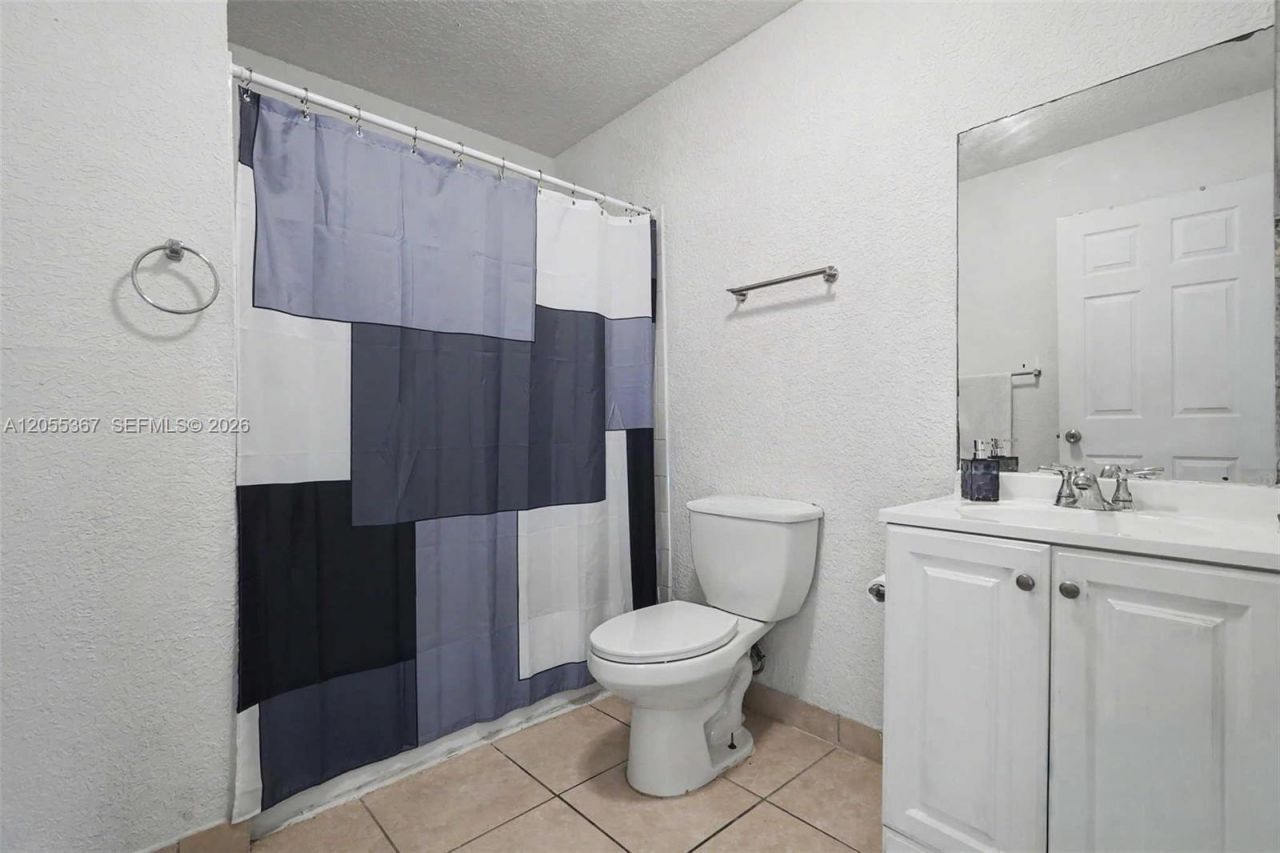 145 NE 12th Ave, Unit 145, Homestead, FL 33030 Photo