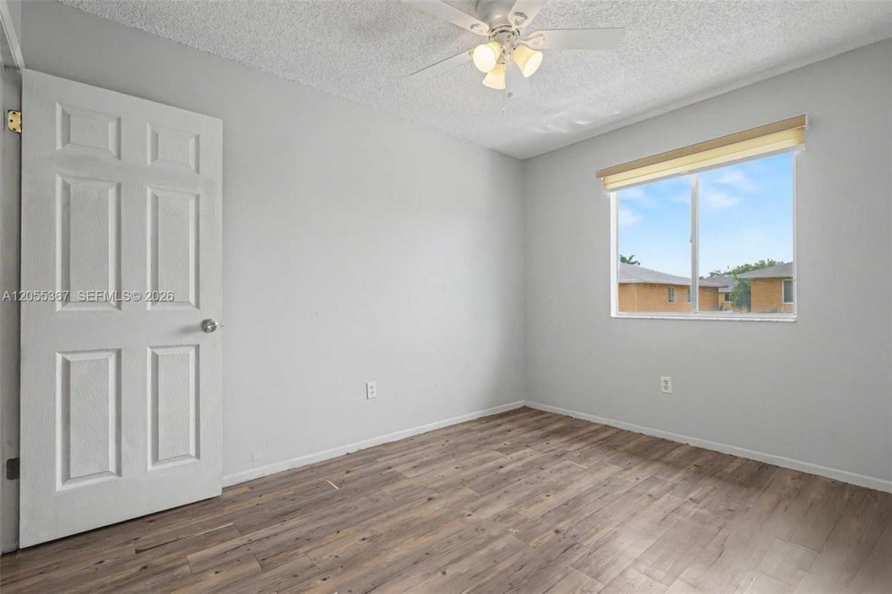 145 NE 12th Ave, Unit 145, Homestead, FL 33030 Photo