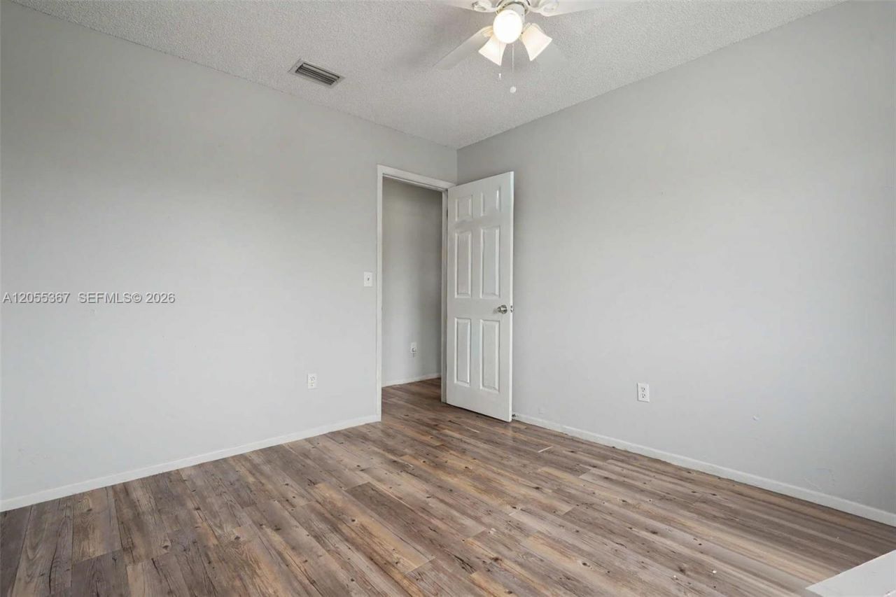 145 NE 12th Ave, Unit 145, Homestead, FL 33030 Photo