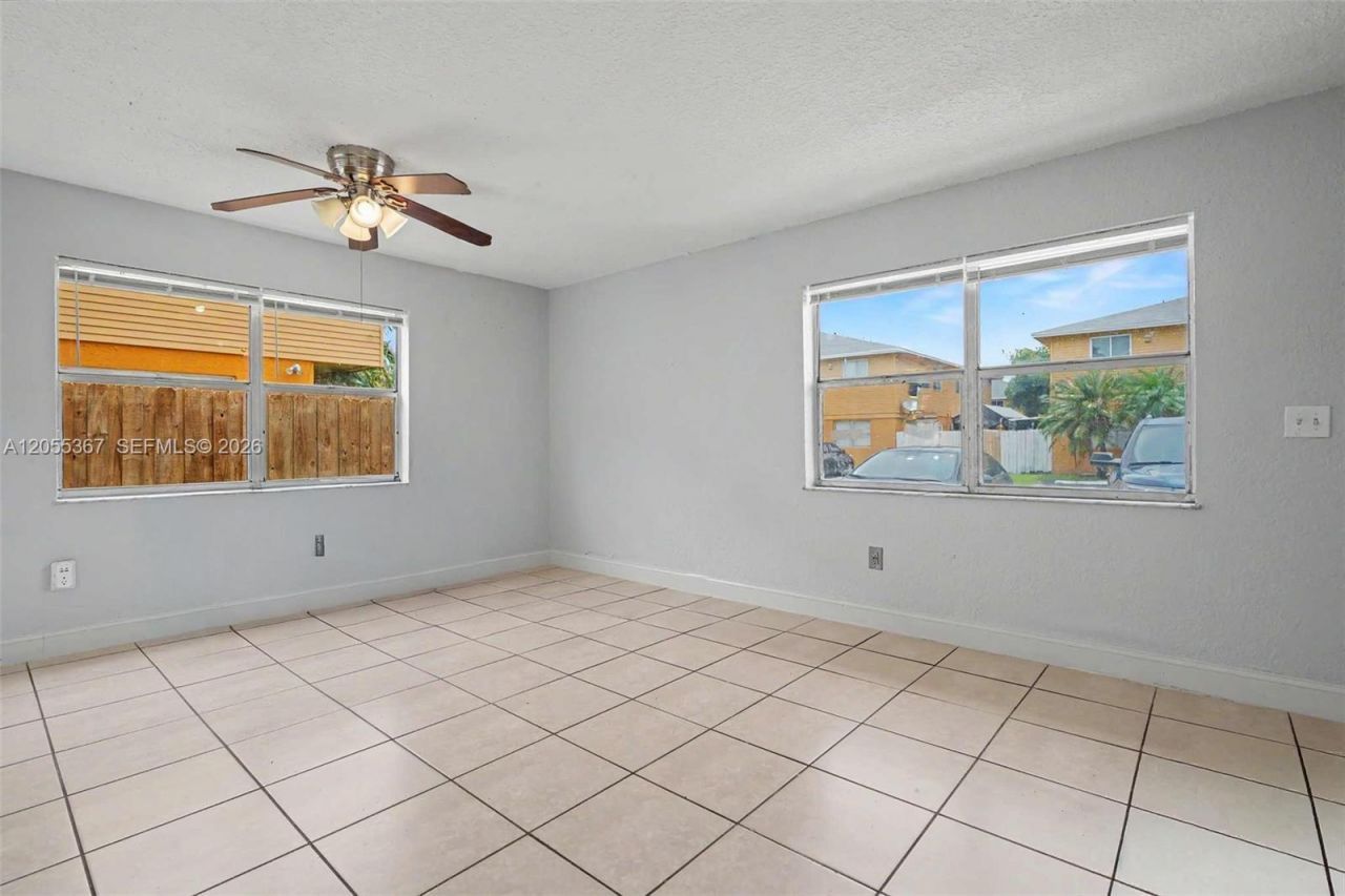 145 NE 12th Ave, Unit 145, Homestead, FL 33030 Photo