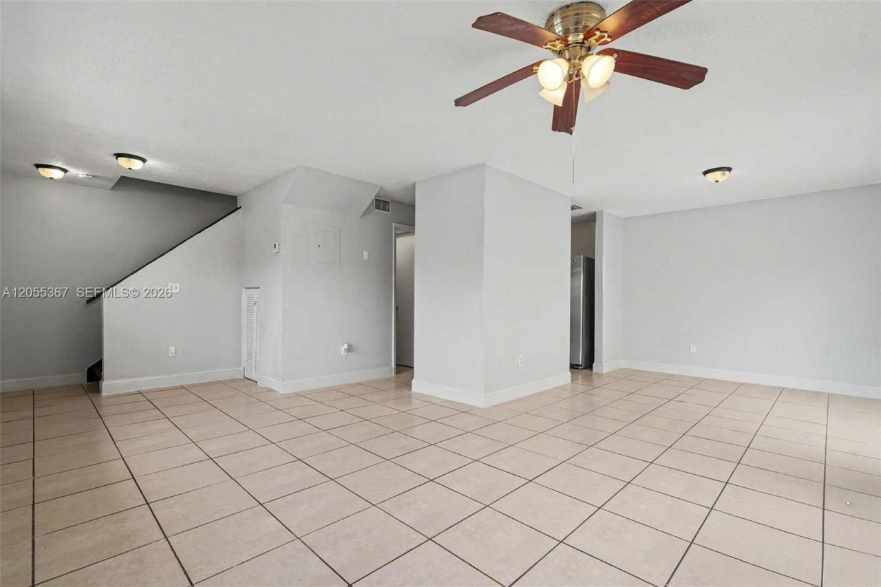 145 NE 12th Ave, Unit 145, Homestead, FL 33030 Photo