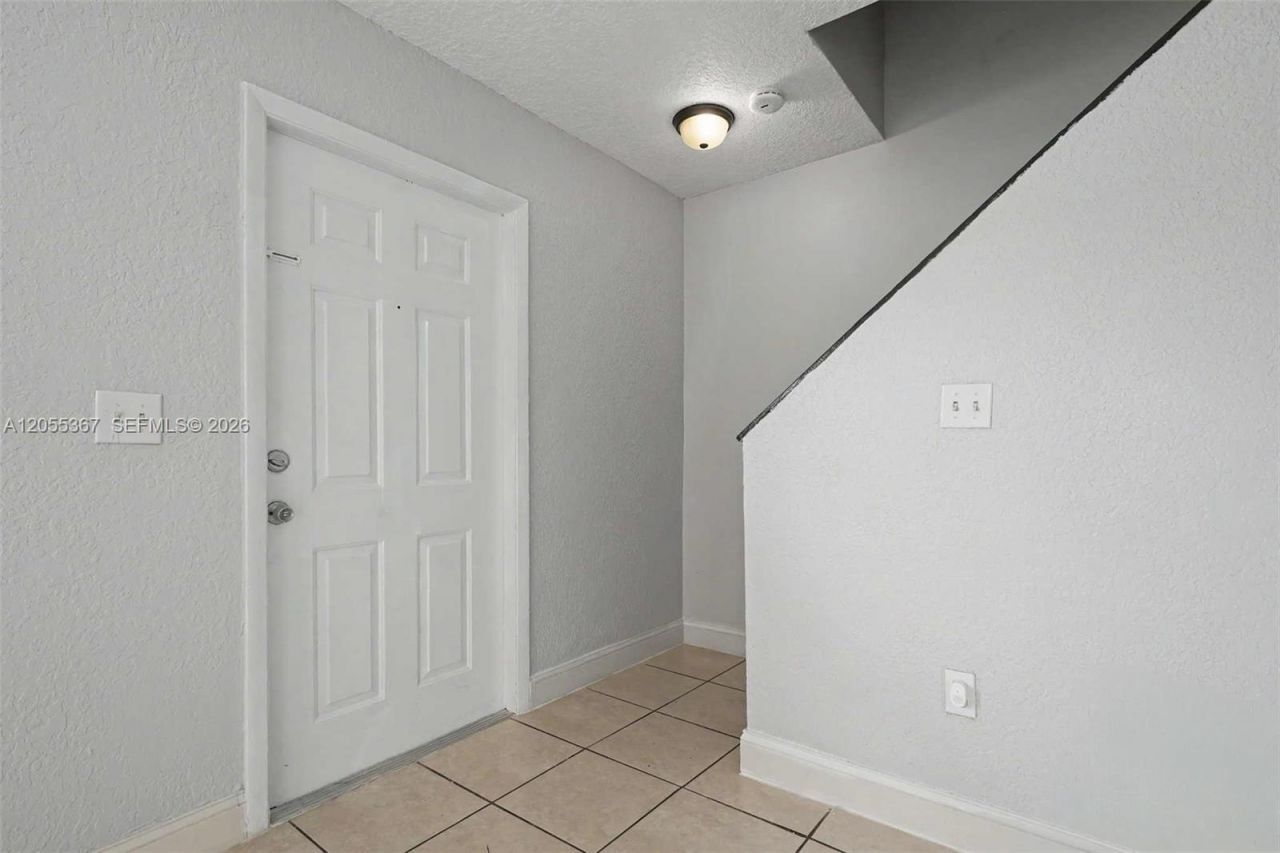 145 NE 12th Ave, Unit 145, Homestead, FL 33030 Photo