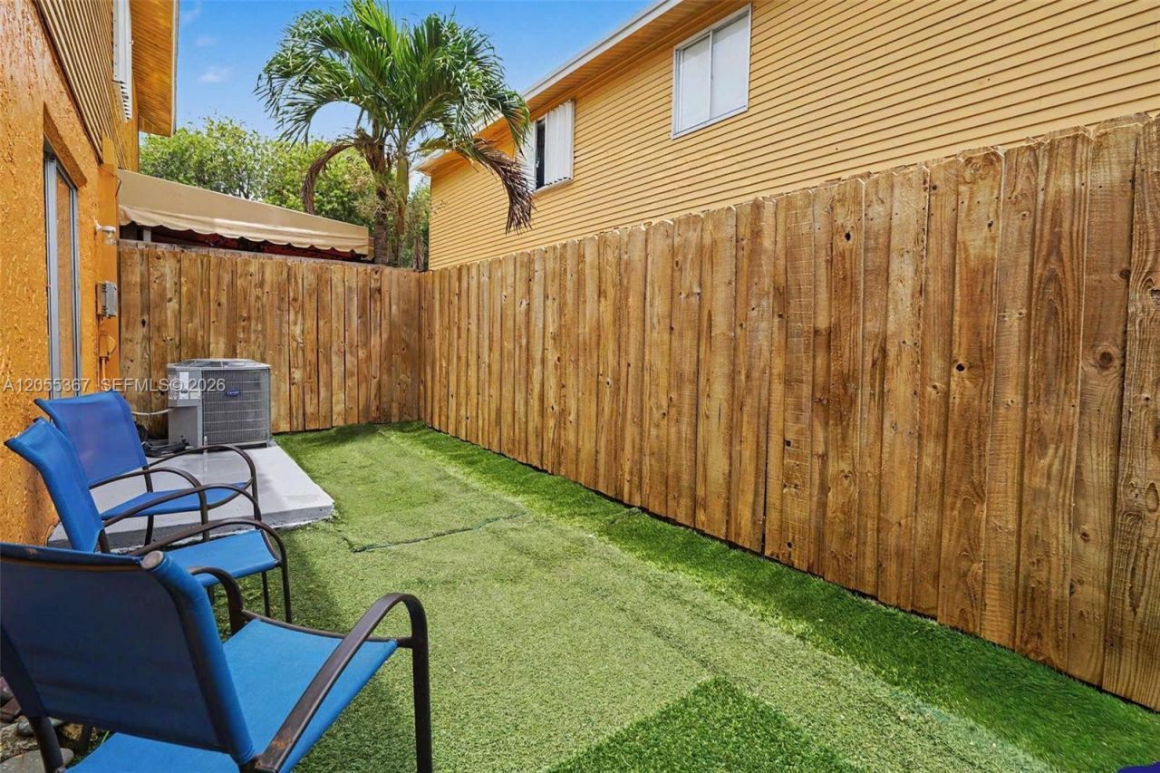 145 NE 12th Ave, Unit 145, Homestead, FL 33030 Photo
