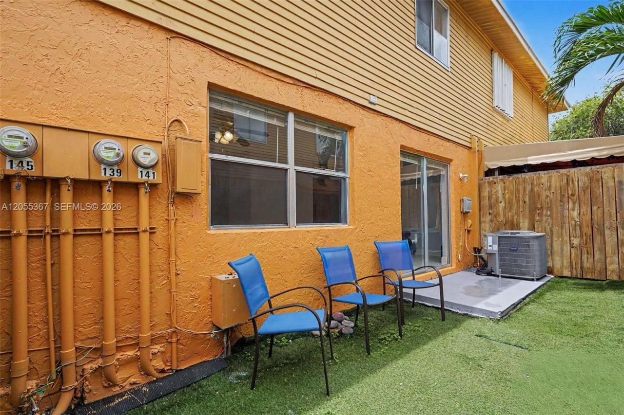 145 NE 12th Ave, Unit 145, Homestead, FL 33030 Photo