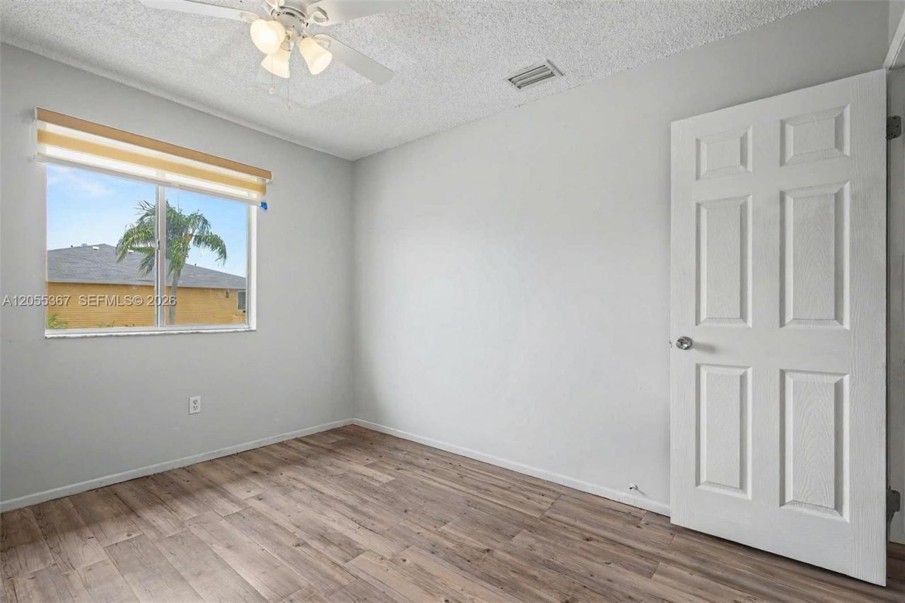 145 NE 12th Ave, Unit 145, Homestead, FL 33030 Photo