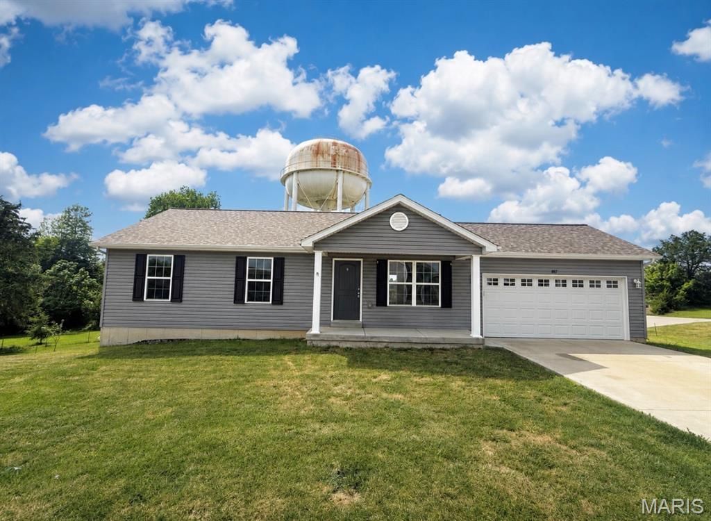 807 Navajo Trail , Warrenton, MO 63383 Main Photo