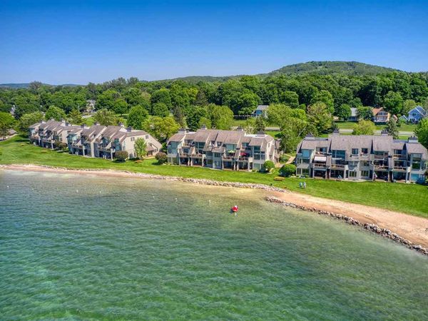 700 Front Street, Unit 76, Boyne City, MI 49712