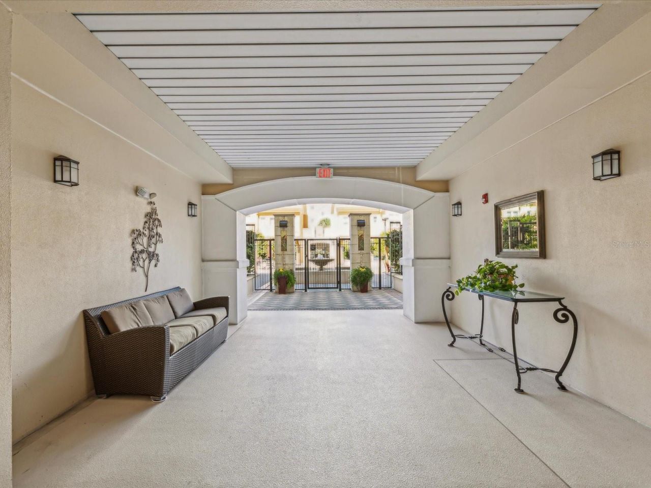 100 4th Avenue S, Unit 416, Saint Petersburg, FL 33701 Photo