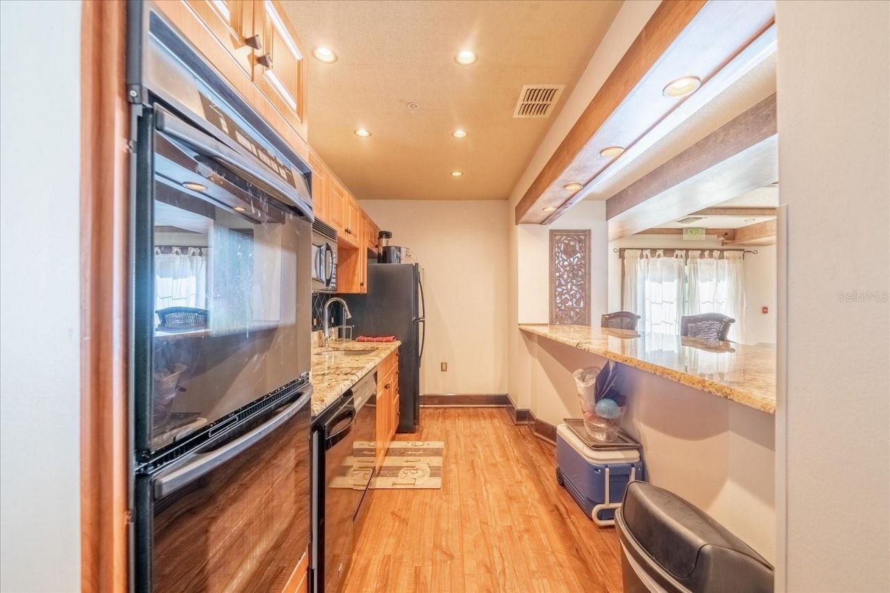 100 4th Avenue S, Unit 416, Saint Petersburg, FL 33701 Photo