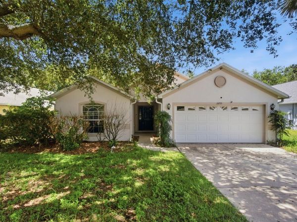 2255 MERRY ROAD, TAVARES, FL 32778