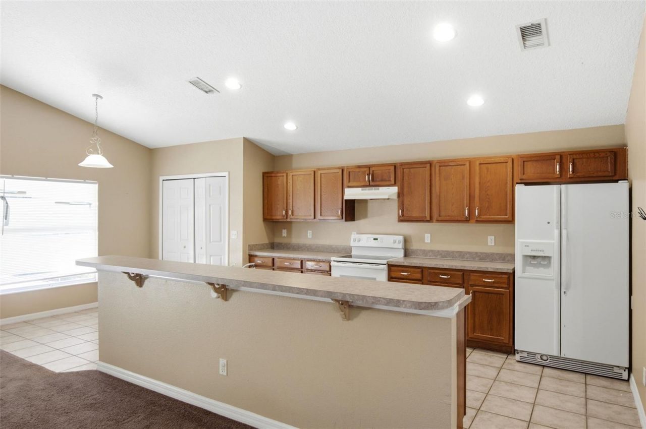 2255 Merry Road, Tavares, FL 32778 Photo