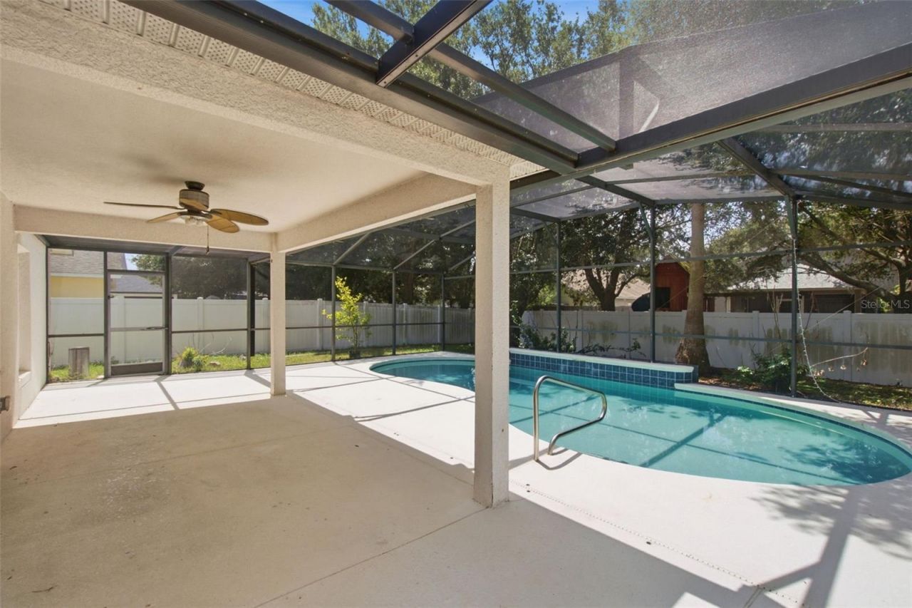 2255 Merry Road, Tavares, FL 32778 Photo