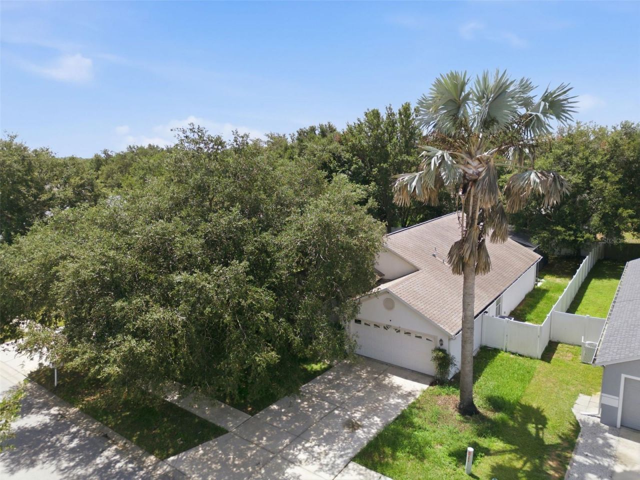 2255 Merry Road, Tavares, FL 32778 Photo