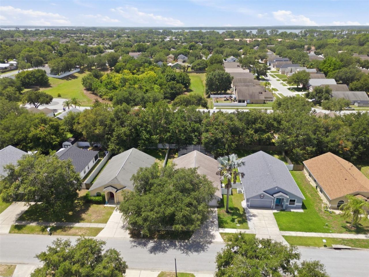 2255 Merry Road, Tavares, FL 32778 Photo