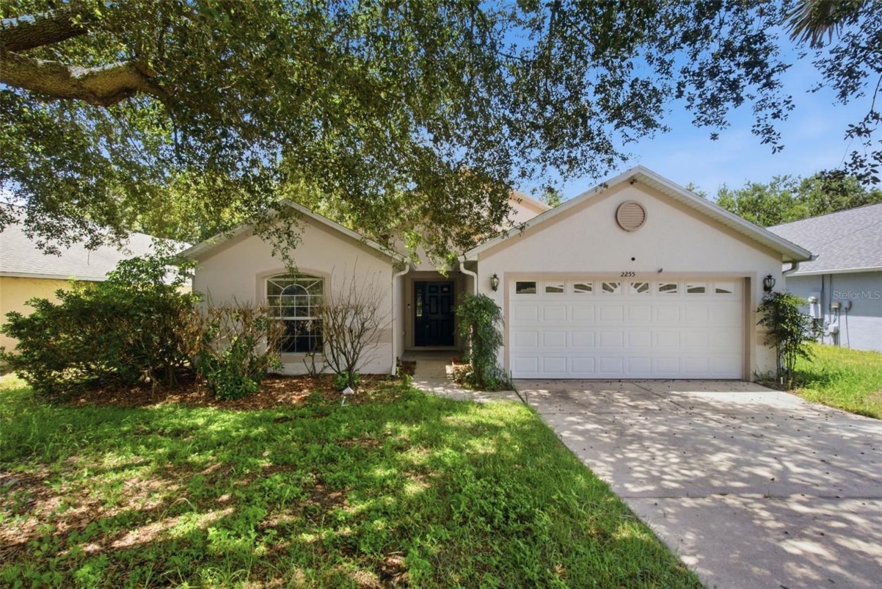 2255 Merry Road, Tavares, FL 32778 Photo