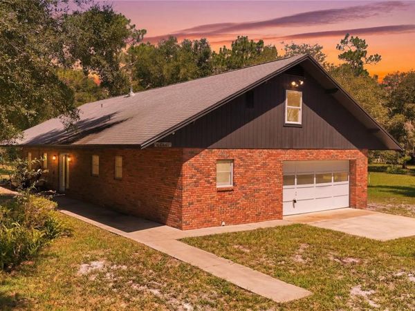 163 E ORANGE AVENUE , PIERSON, FL 32180