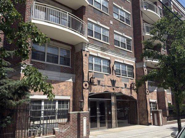 38-11 108th Street , Unit 3H, Corona, NY 11368