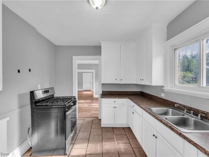 3624 Archwood Avenue, Unit 3624/DN, Cleveland, OH 44109 Photo 13