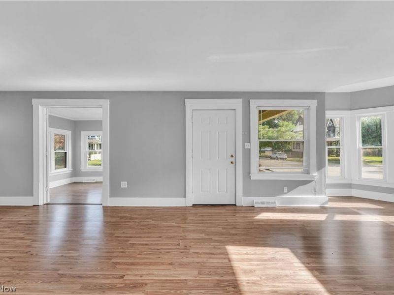 3624 Archwood Avenue, Unit 3624/DN, Cleveland, OH 44109 Photo 4