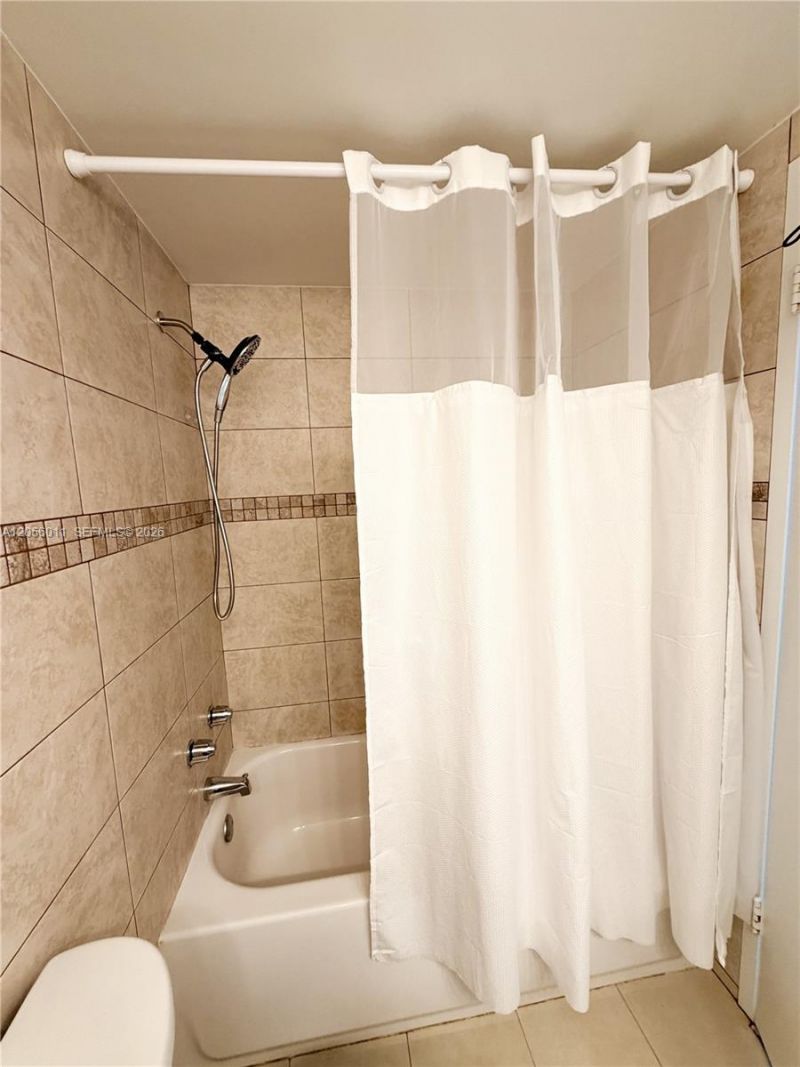 3725 S Ocean Dr , Unit 521, Hollywood, FL 33019 Photo