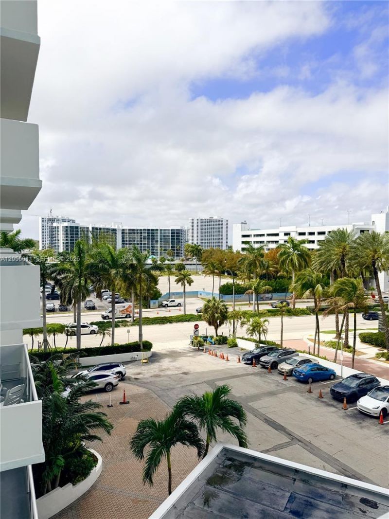 3725 S Ocean Dr , Unit 521, Hollywood, FL 33019 Photo