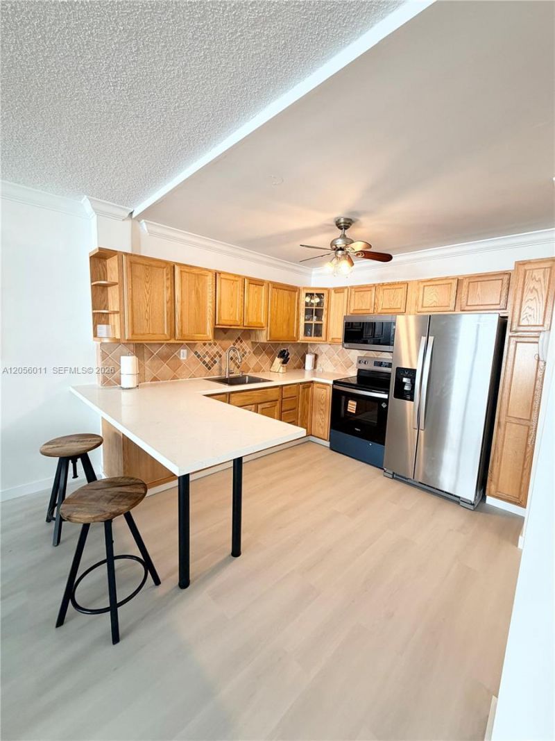 3725 S Ocean Dr , Unit 521, Hollywood, FL 33019 Photo
