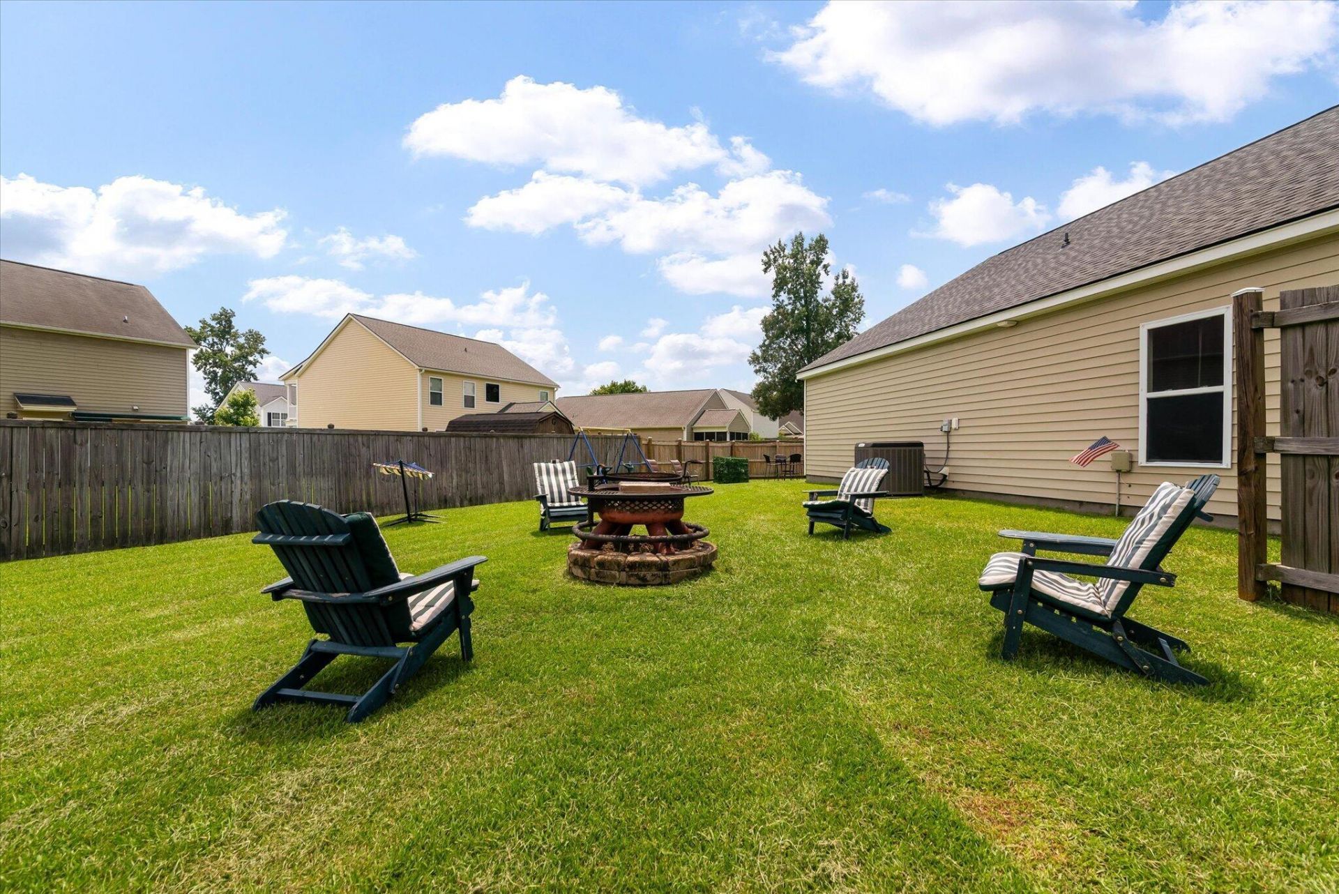 248 Loocock Drive Photo 26