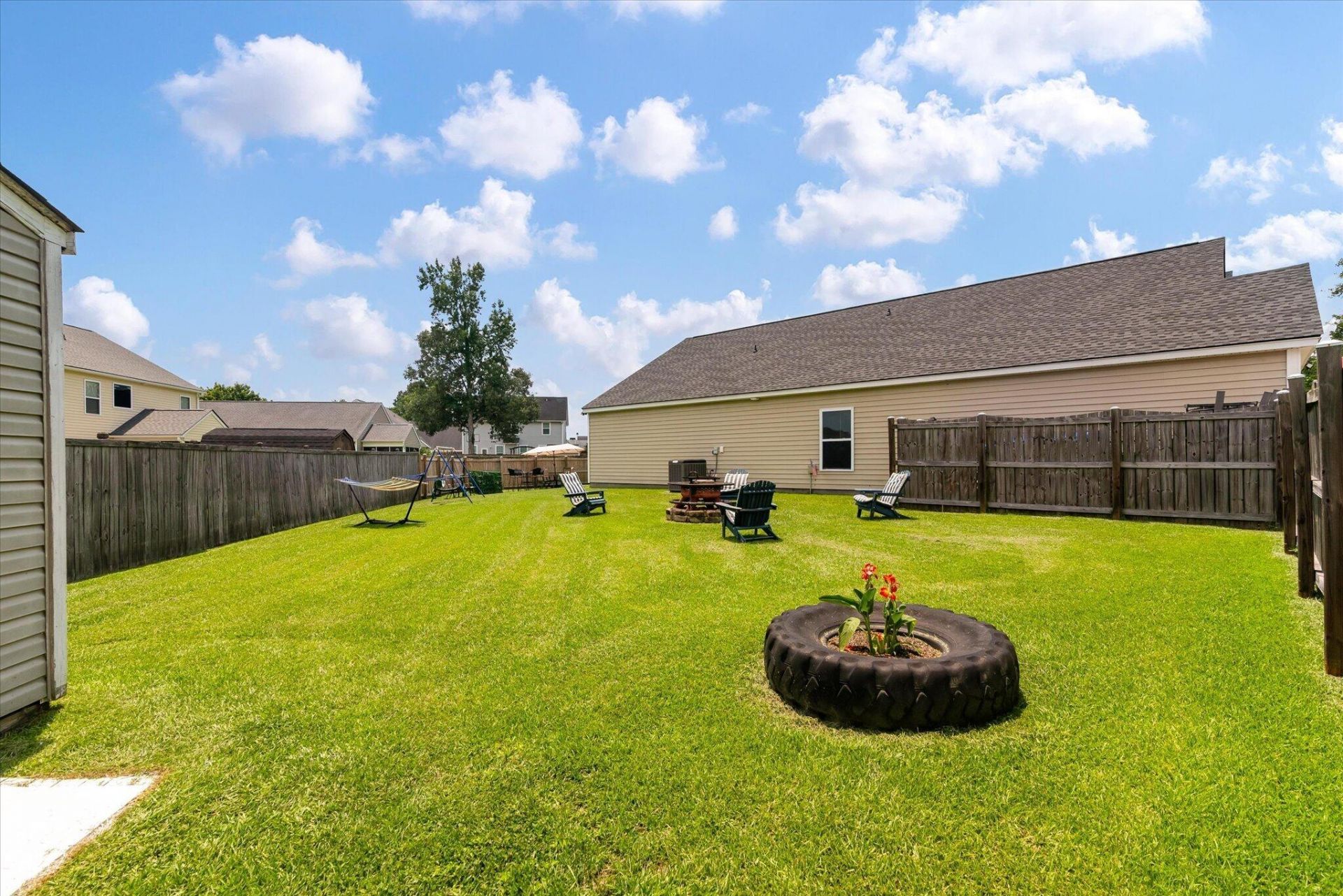 248 Loocock Drive Photo 27