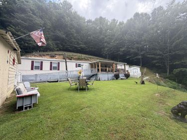 60 Beech Grove Lane, Harlan, KY 40831