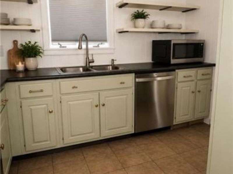 1032 Hampshire Road, Dayton, OH 45419 Photo 9