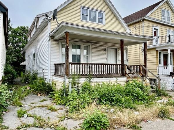 90 Theodore Street , Buffalo, NY 14211