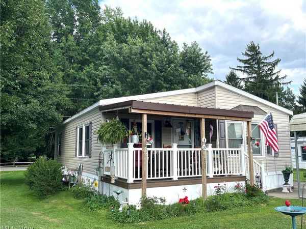 13 Cherokee Lane, Creston, OH 44217