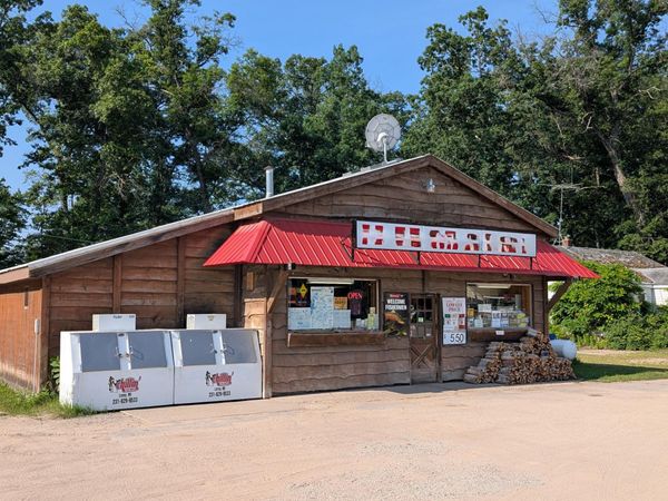 17275 Caberfae Highway, Wellston, MI 49689