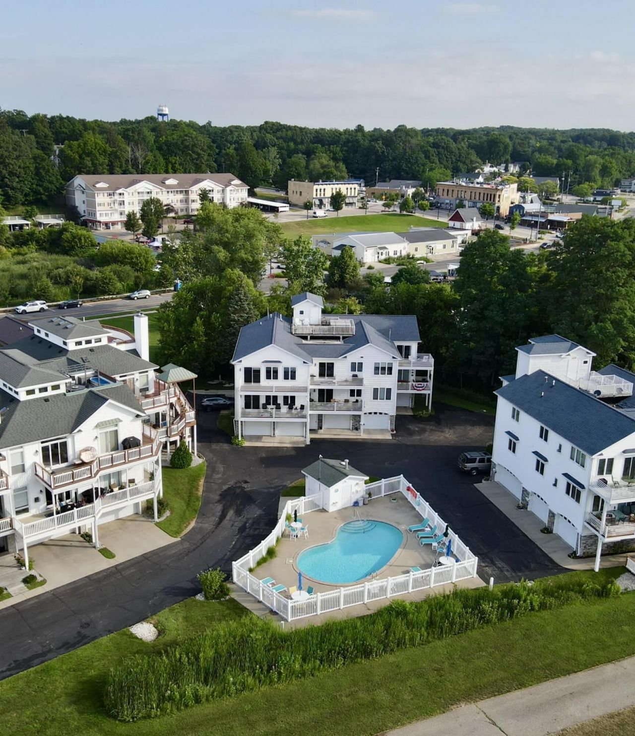 8672 Ellenwood Estates Drive, Unit 15, Montague, MI 49437 Main Photo