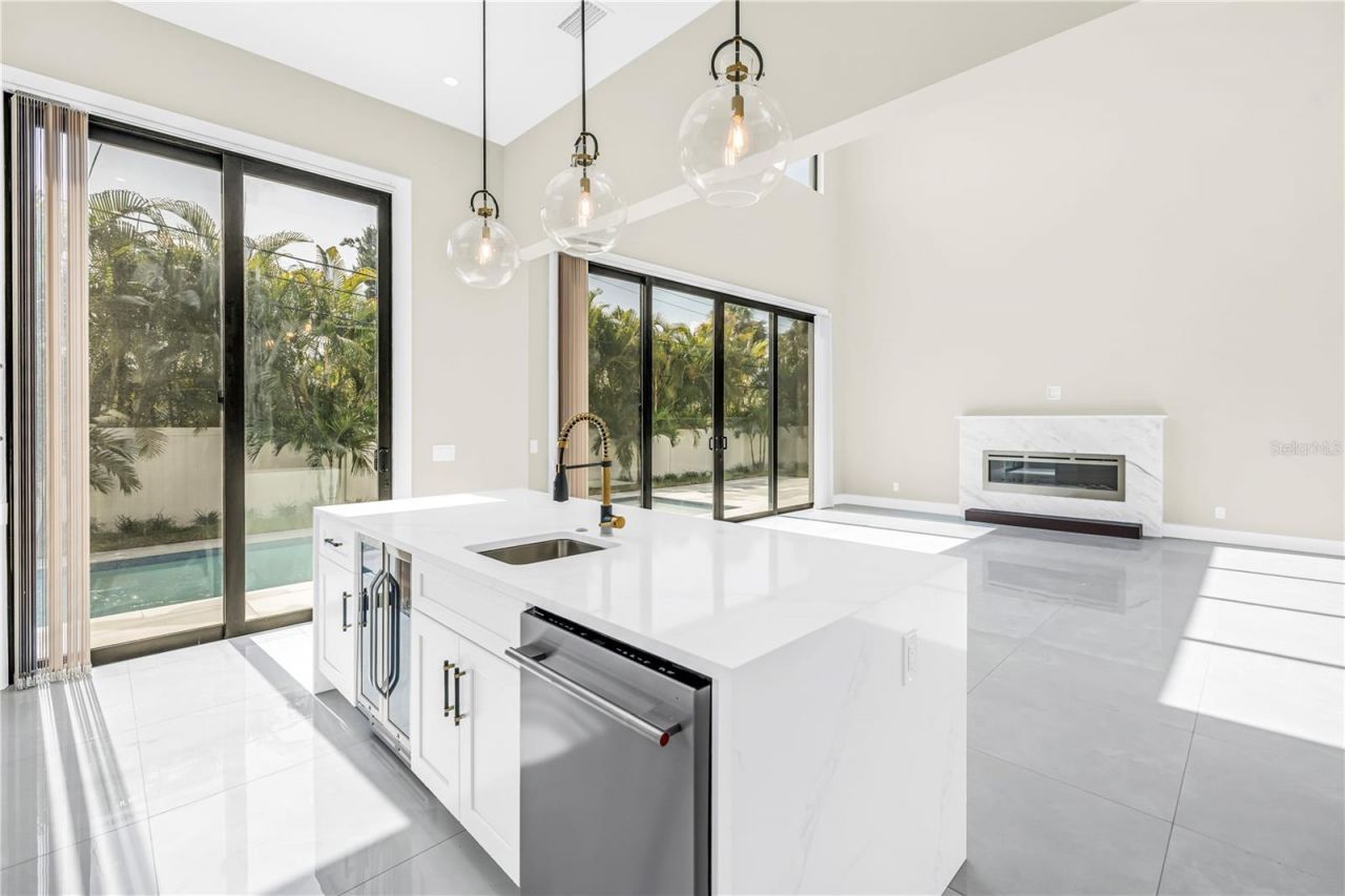 2783 67th Way N, Saint Petersburg, FL 33710 Photo