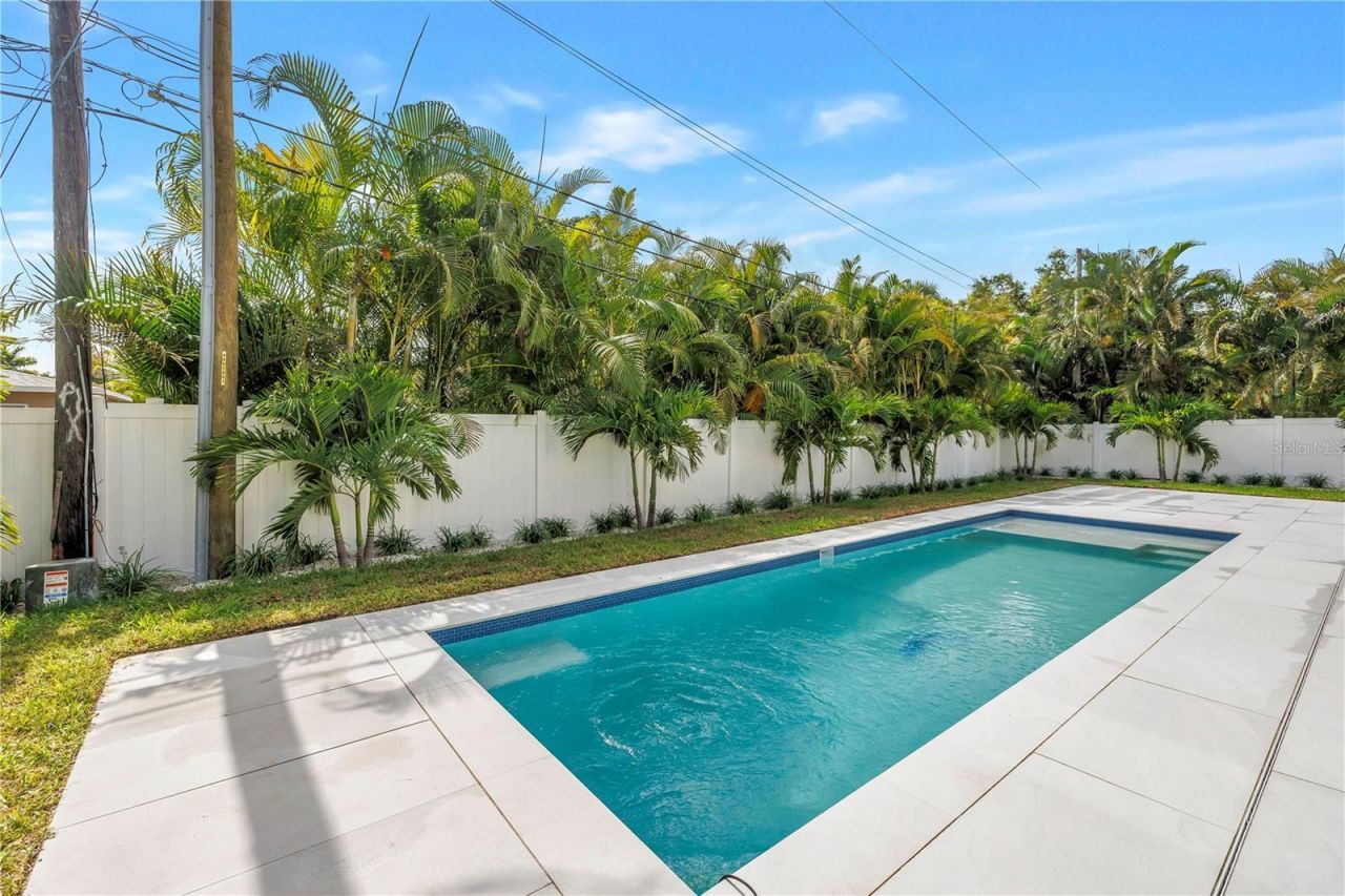 2783 67th Way N, Saint Petersburg, FL 33710 Photo