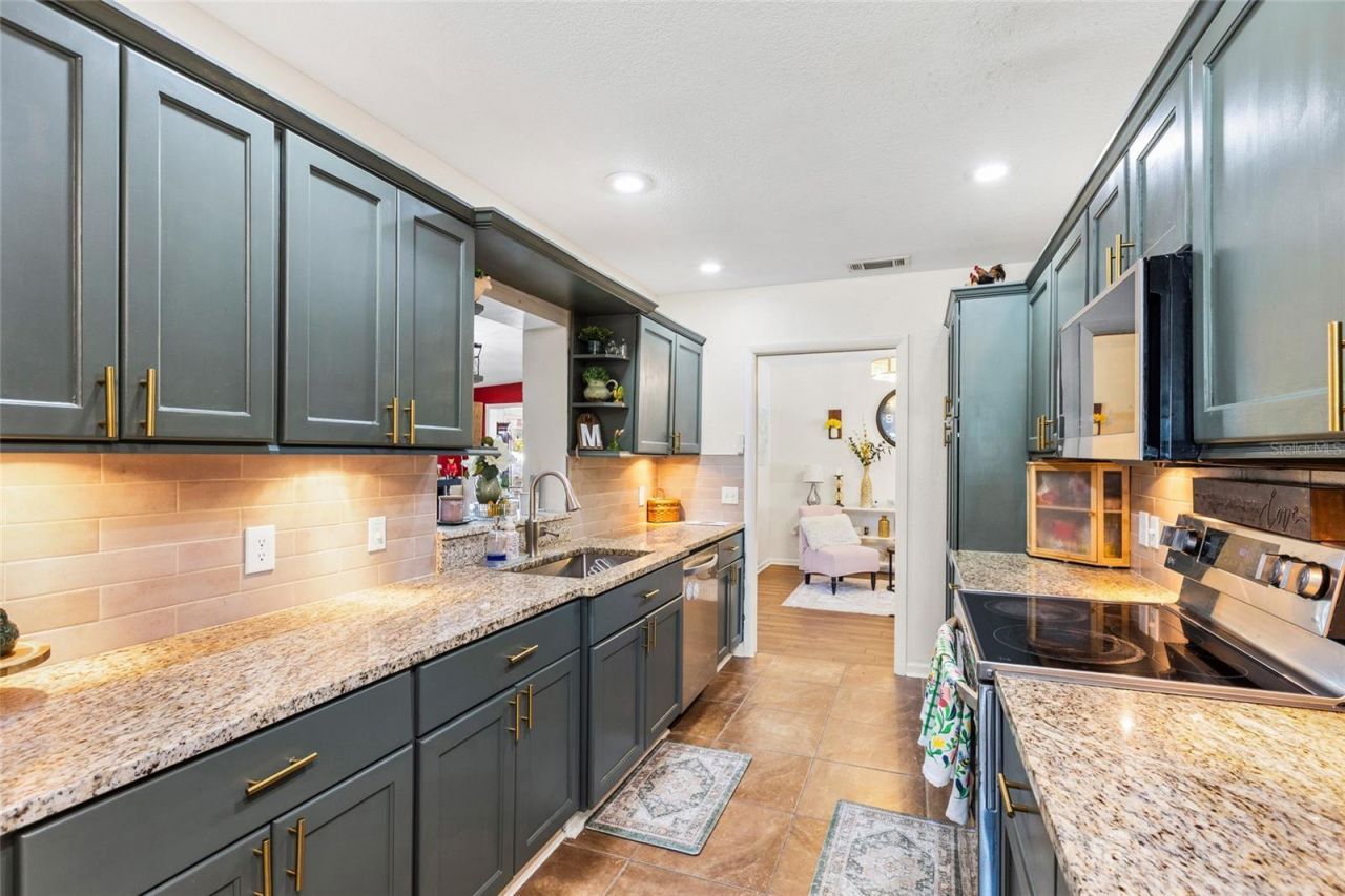 1103 Ridgefield Drive , Valrico, FL 33594 Photo