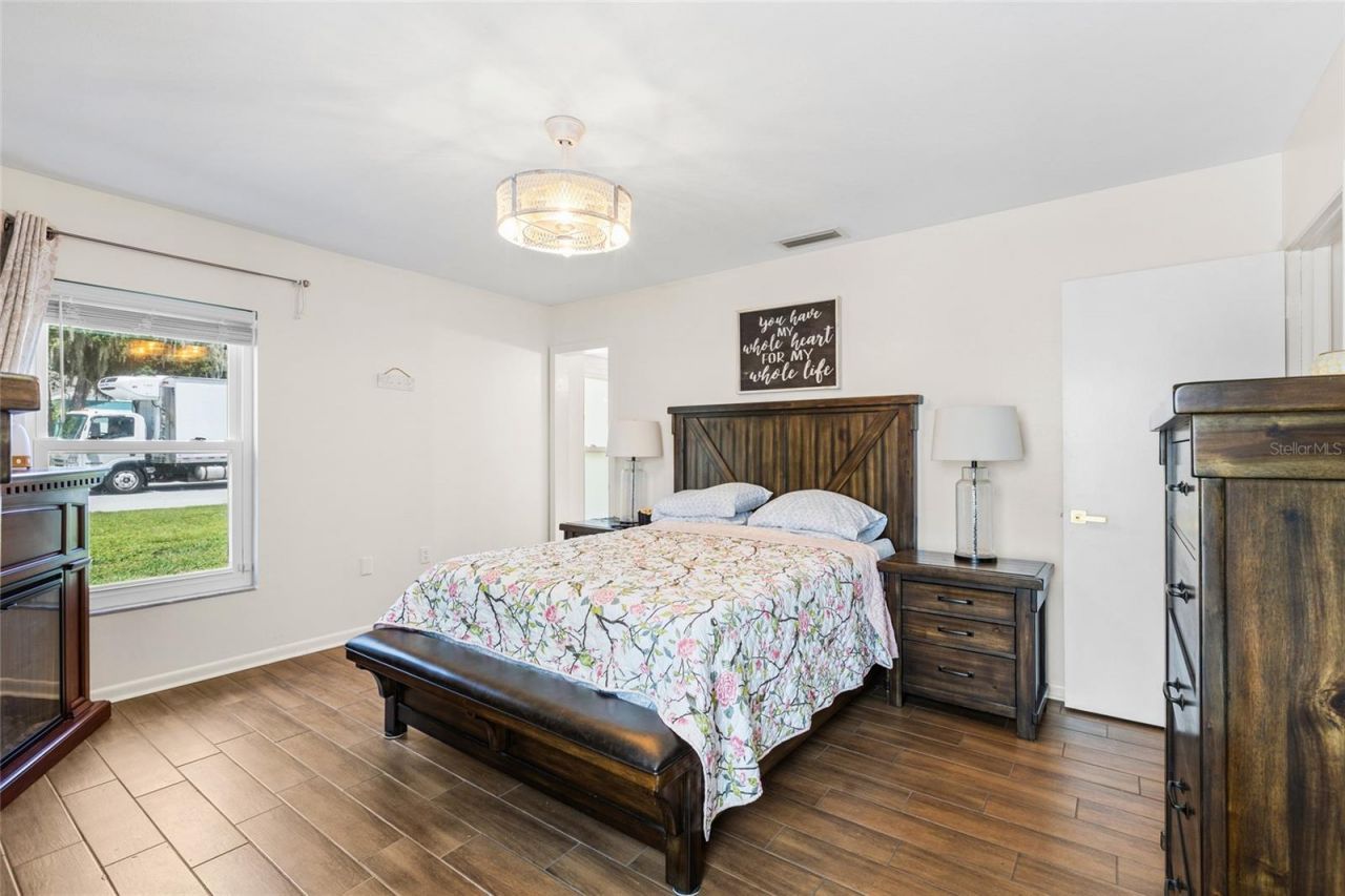 1103 Ridgefield Drive , Valrico, FL 33594 Photo