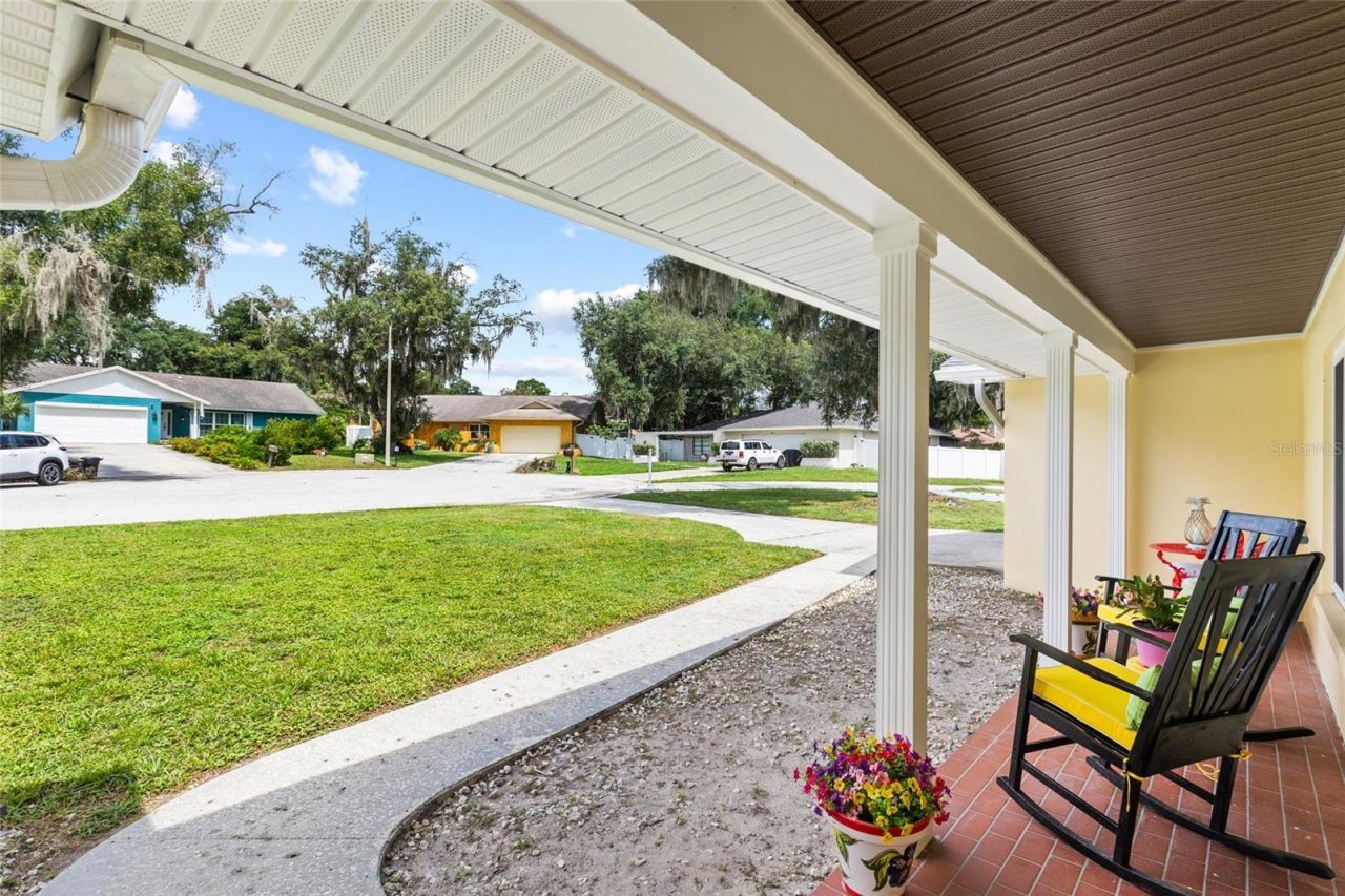 1103 Ridgefield Drive , Valrico, FL 33594 Photo