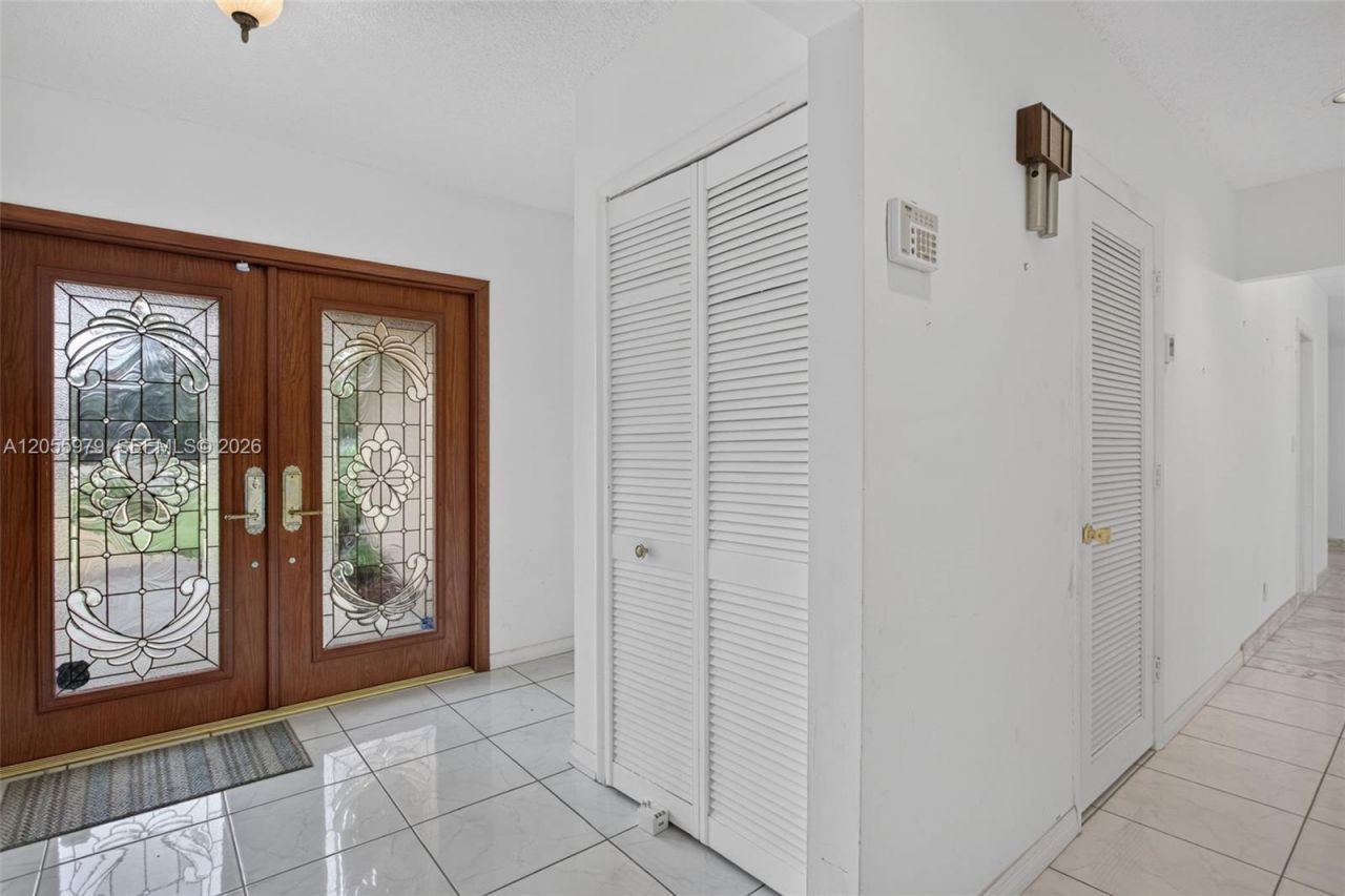 13680 SW 26th St, Davie, FL 33325 Photo