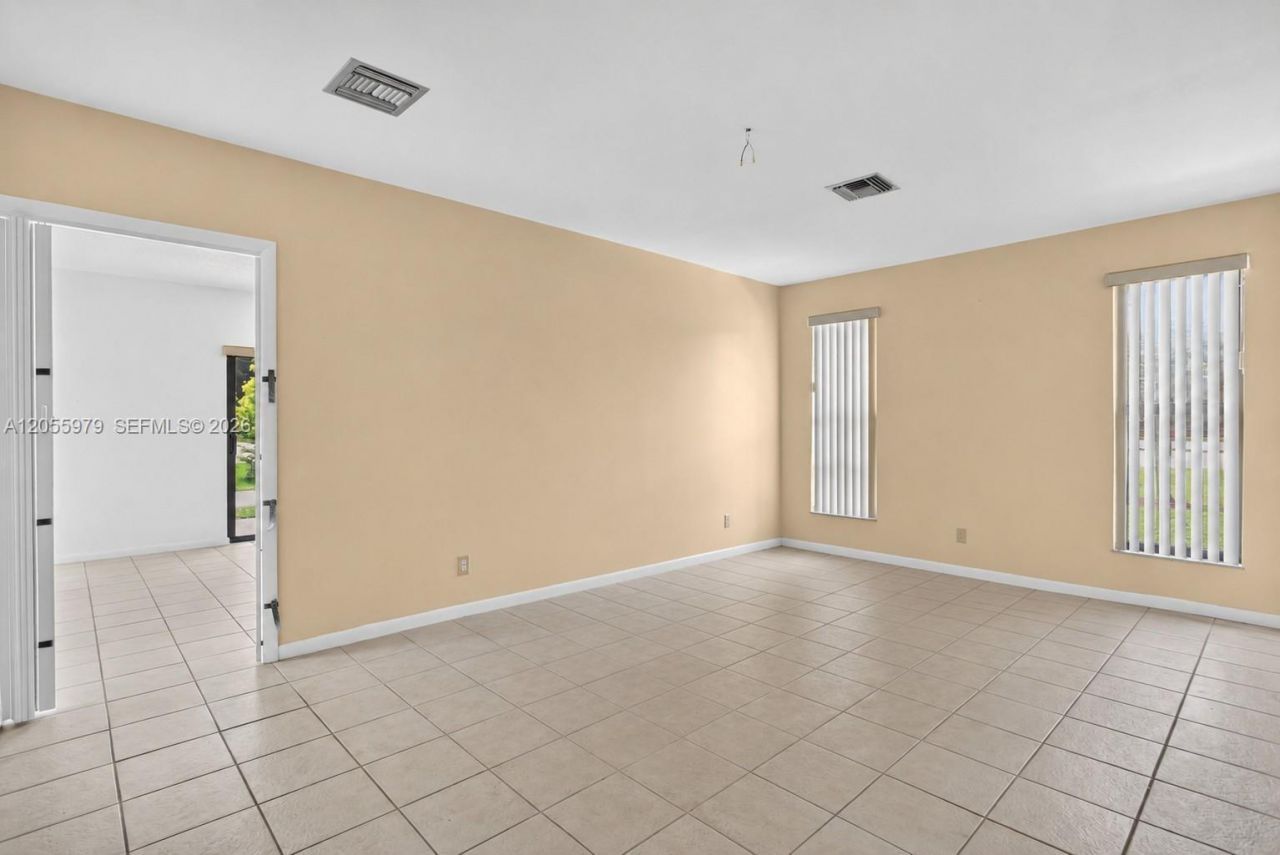13680 SW 26th St, Davie, FL 33325 Photo