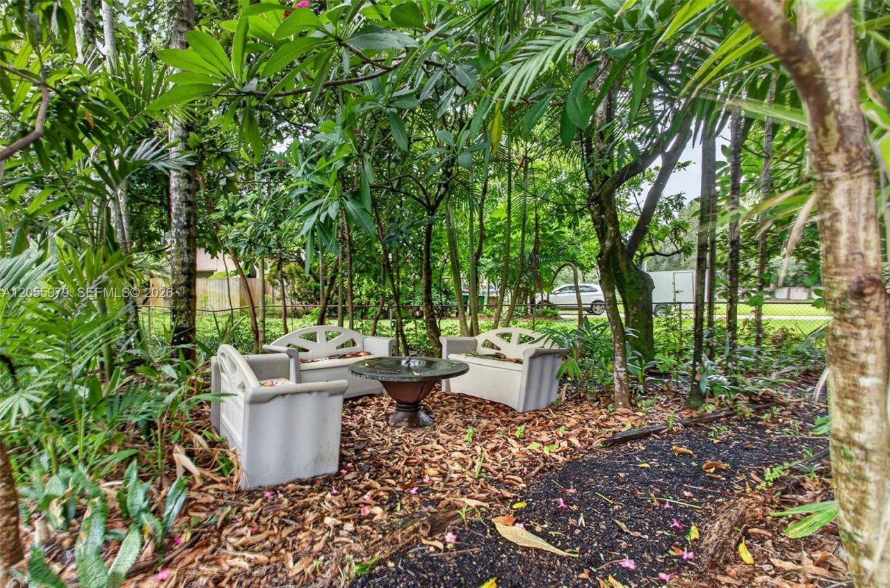 13680 SW 26th St, Davie, FL 33325 Photo