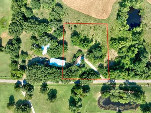 86 Easy Street, Whitesboro, TX 76273