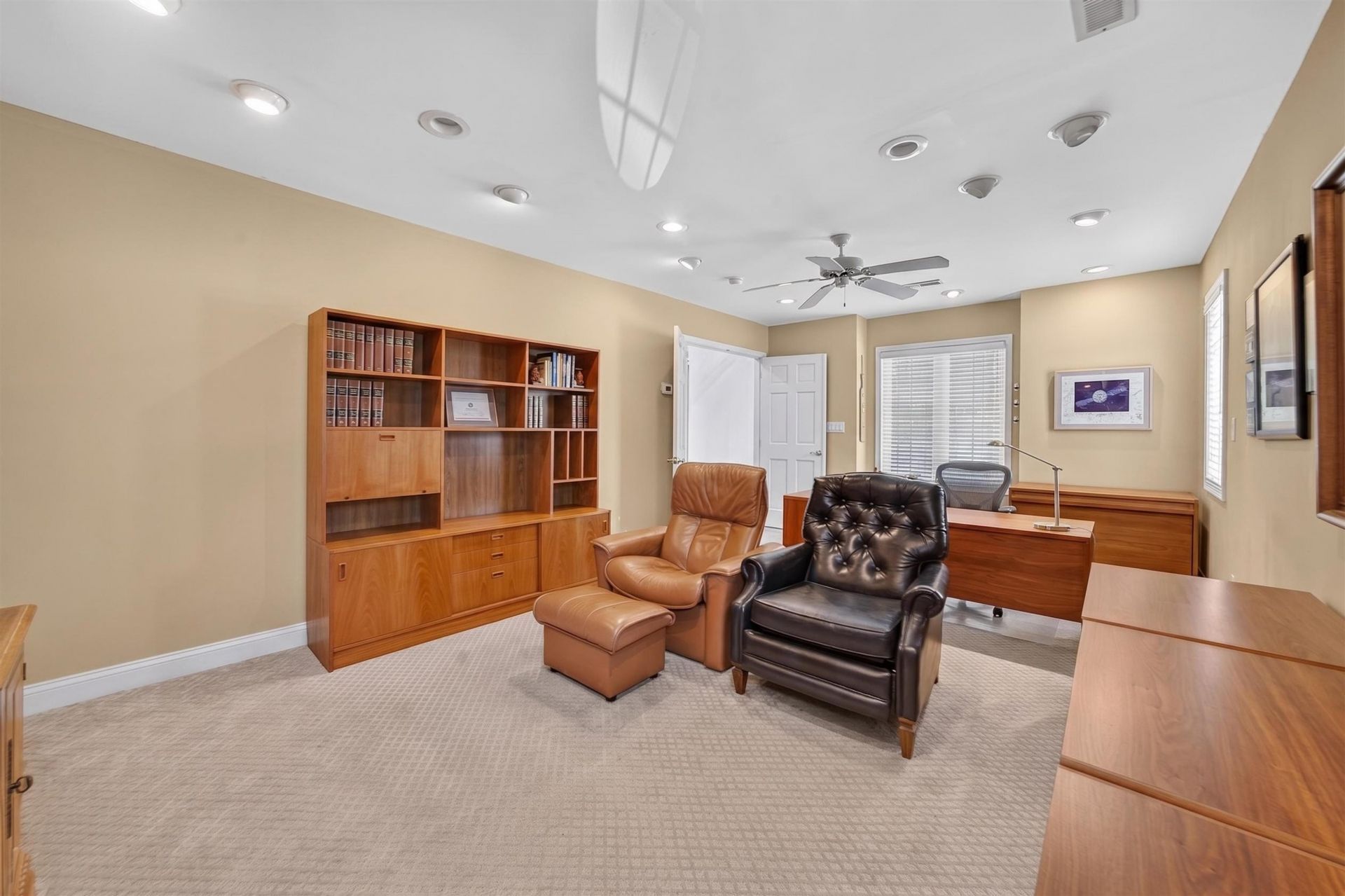 3802 Cagney Ln.  Photo 44
